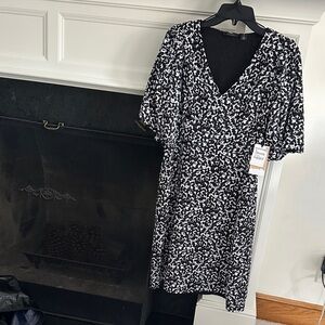 Halogen Elegant Black and White Women's Dress